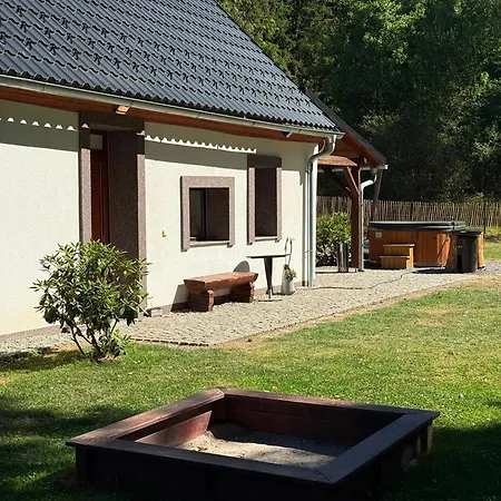 Domek alpejski Chlum Jirik *